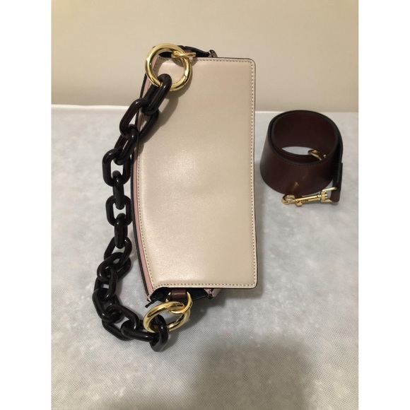 Yuzefi WOC Doris Leather Bag - Picture 5 of 7